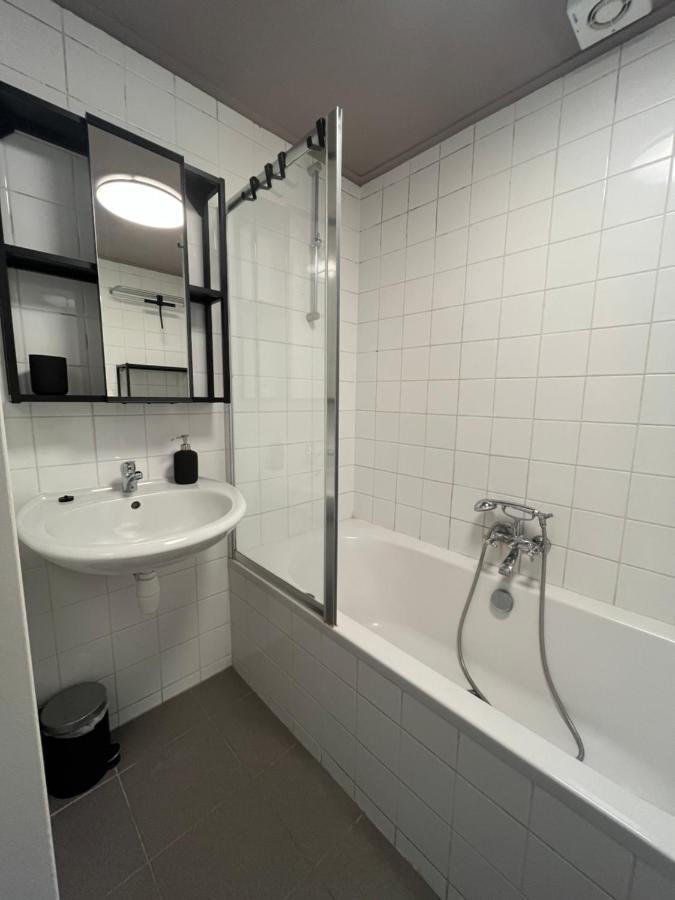 Landzicht Vakantiehuis Aan De Fluessen Elahuizen Kültér fotó
